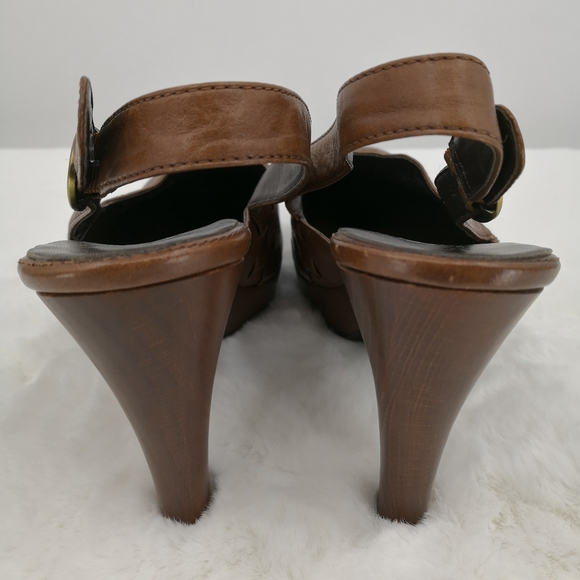 Cole Haan Women's 9B Brown Strap Platform 4" Heel - Picture 4 of 8